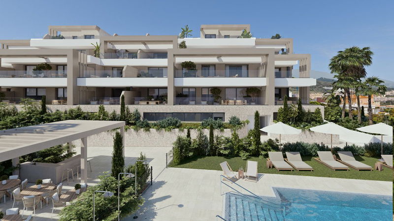 Ground Floor Apartment in Estepona, Costa del Sol – 2 beds – 590000 €