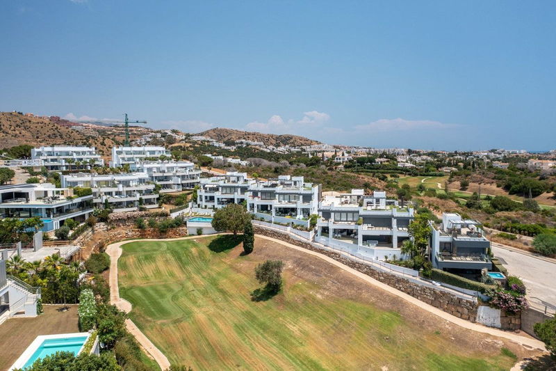 Ground Floor Apartment in Torremolinos, Costa del Sol – 3 beds – 995000 €