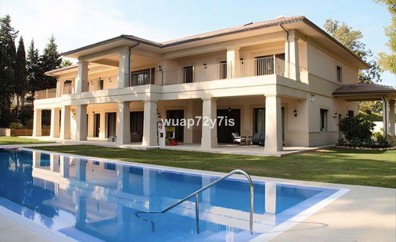 Detached Villa in Marbella, Costa del Sol – 6 beds – 11500000 €