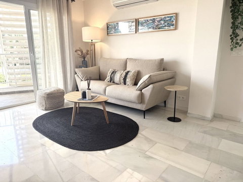 Middle Floor Apartment in Marbella, Costa del Sol – 2 beds – 420000 € - photo 4 of 23