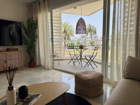 Middle Floor Apartment in Marbella, Costa del Sol – 2 beds – 420000 € - photo 8 of 23