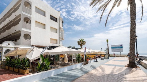 Middle Floor Apartment in Marbella, Costa del Sol – 2 beds – 420000 € - photo 10 of 23