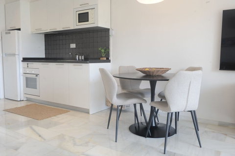 Middle Floor Apartment in Marbella, Costa del Sol – 2 beds – 420000 € - photo 17 of 23