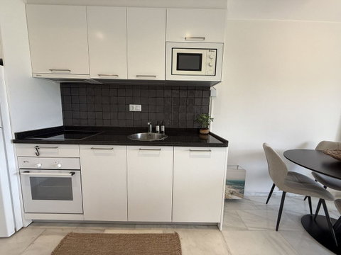 Middle Floor Apartment in Marbella, Costa del Sol – 2 beds – 420000 € - photo 23 of 23