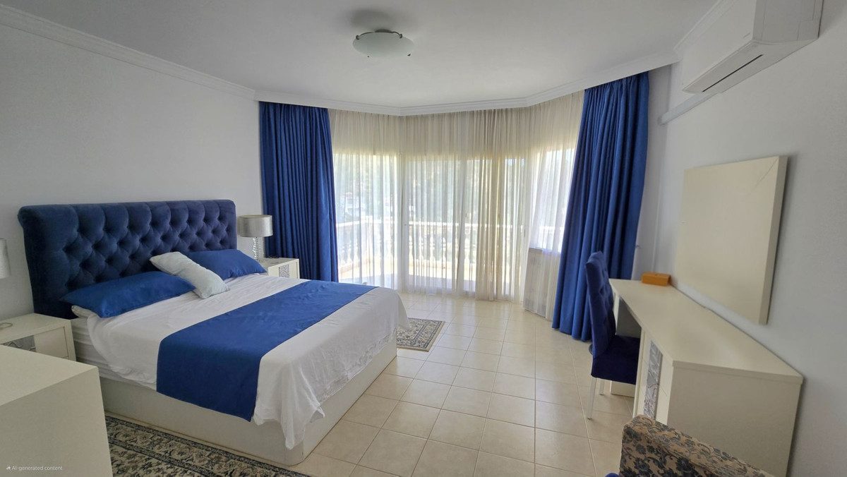 Detached Villa in Mijas, Costa del Sol – 4 beds – 1249000 € - photo 27 of 46