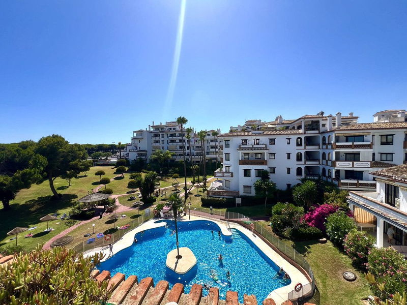Top Floor Apartment in Mijas, Costa del Sol – 2 beds – 325000 €