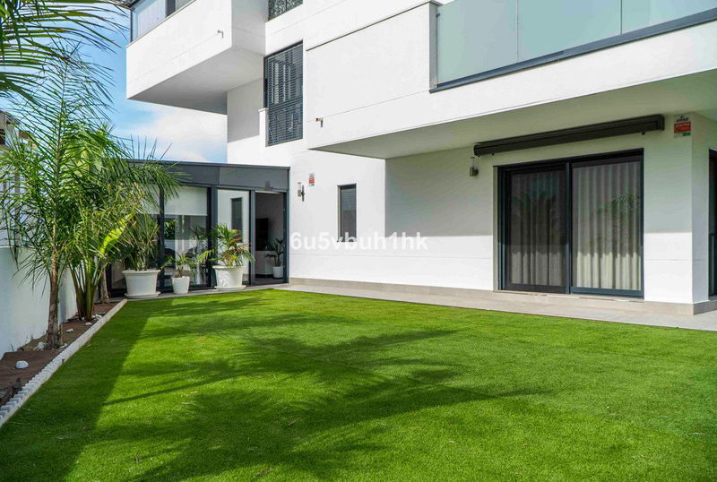 Ground Floor Apartment in Torremolinos, Costa del Sol – 3 beds – 1120000 €