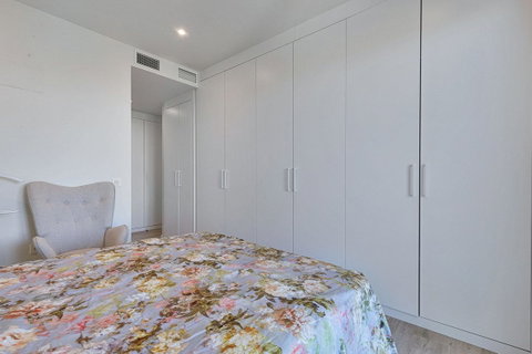 Middle Floor Apartment in Marbella, Costa del Sol – 3 beds – 495000 € - photo 6 of 10