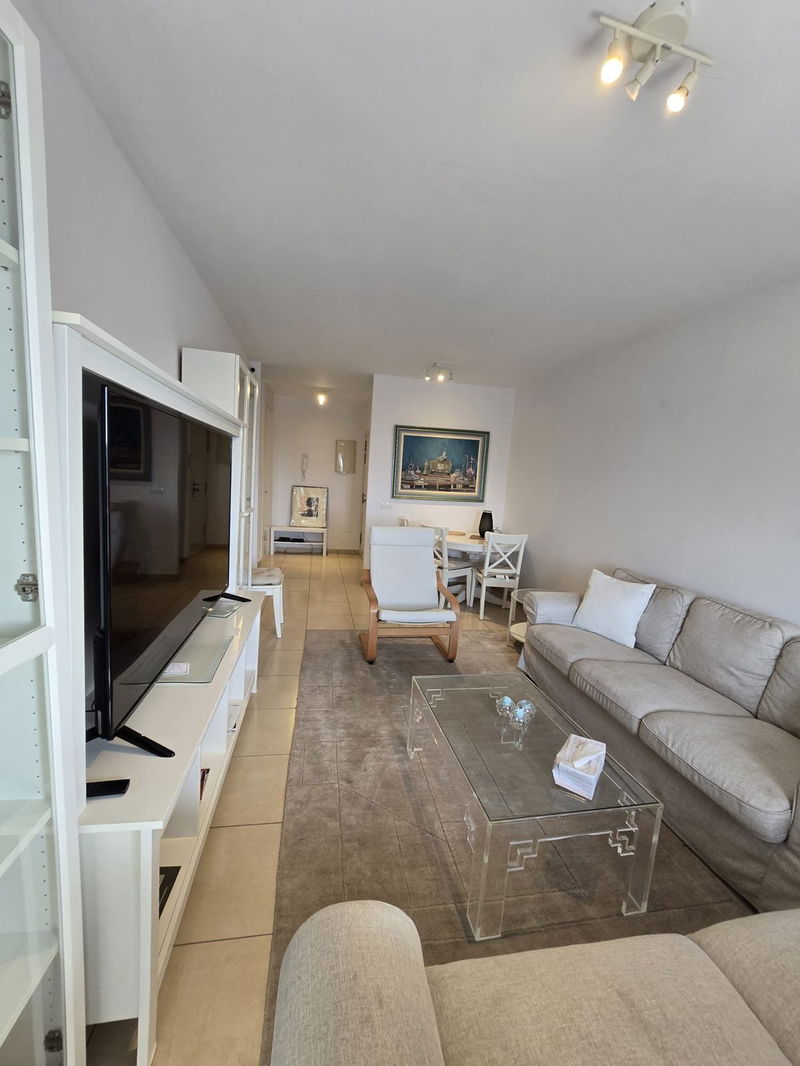 Middle Floor Apartment in Marbella, Costa del Sol – 3 beds – 360000 €
