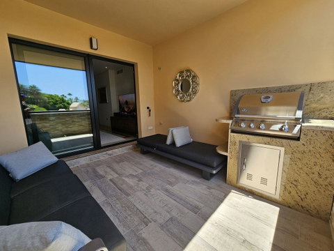 Middle Floor Apartment in Marbella, Costa del Sol – 3 beds – 899000 € - photo 8 of 31