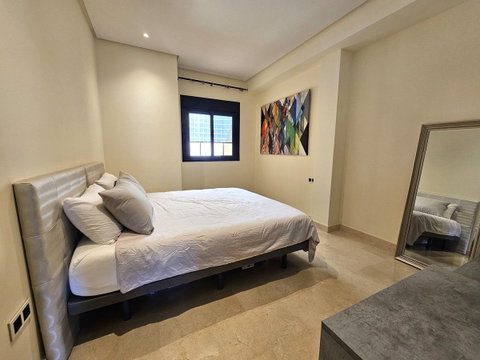 Middle Floor Apartment in Marbella, Costa del Sol – 3 beds – 899000 € - photo 16 of 31