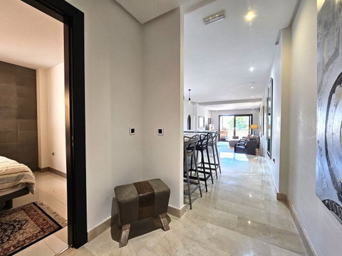 Middle Floor Apartment in Marbella, Costa del Sol – 3 beds – 899000 € - photo 19 of 31