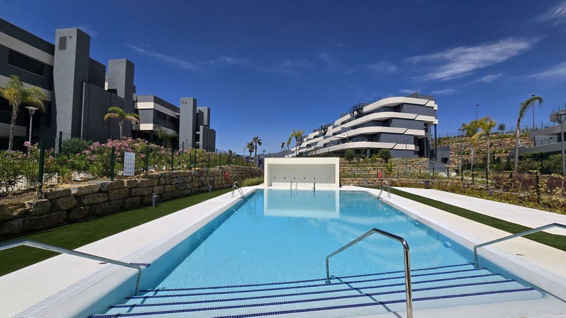 Ground Floor Apartment in Estepona, Costa del Sol – 3 beds – 539000 €