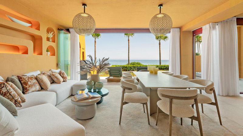 Ground Floor Apartment in Estepona, Costa del Sol – 4 beds – 3995000 €