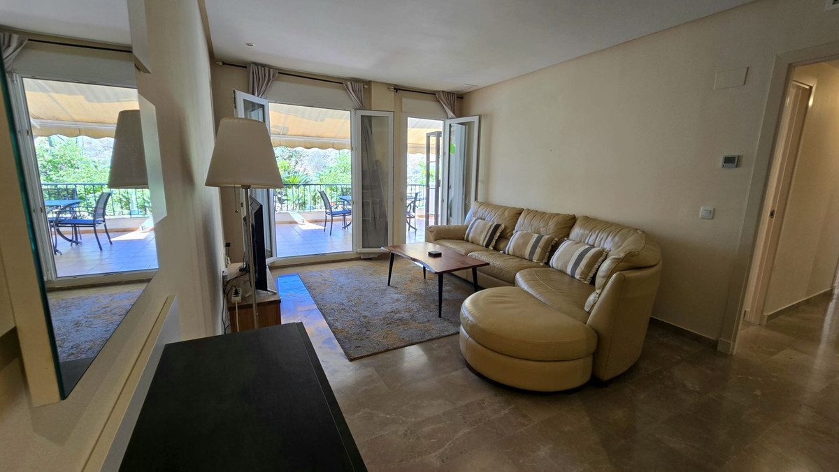 Ground Floor Apartment in Mijas, Costa del Sol – 2 beds – 325000 € - photo 7 of 39