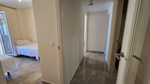 Ground Floor Apartment in Mijas, Costa del Sol – 2 beds – 325000 € - photo 10 of 39