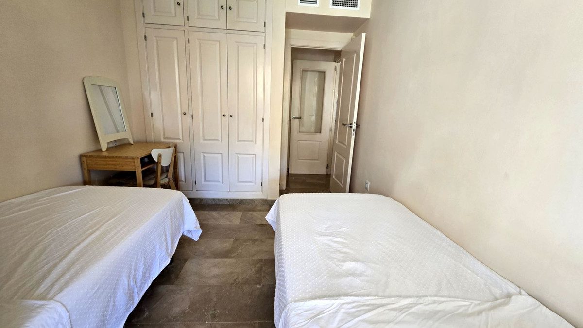 Ground Floor Apartment in Mijas, Costa del Sol – 2 beds – 325000 € - photo 12 of 39