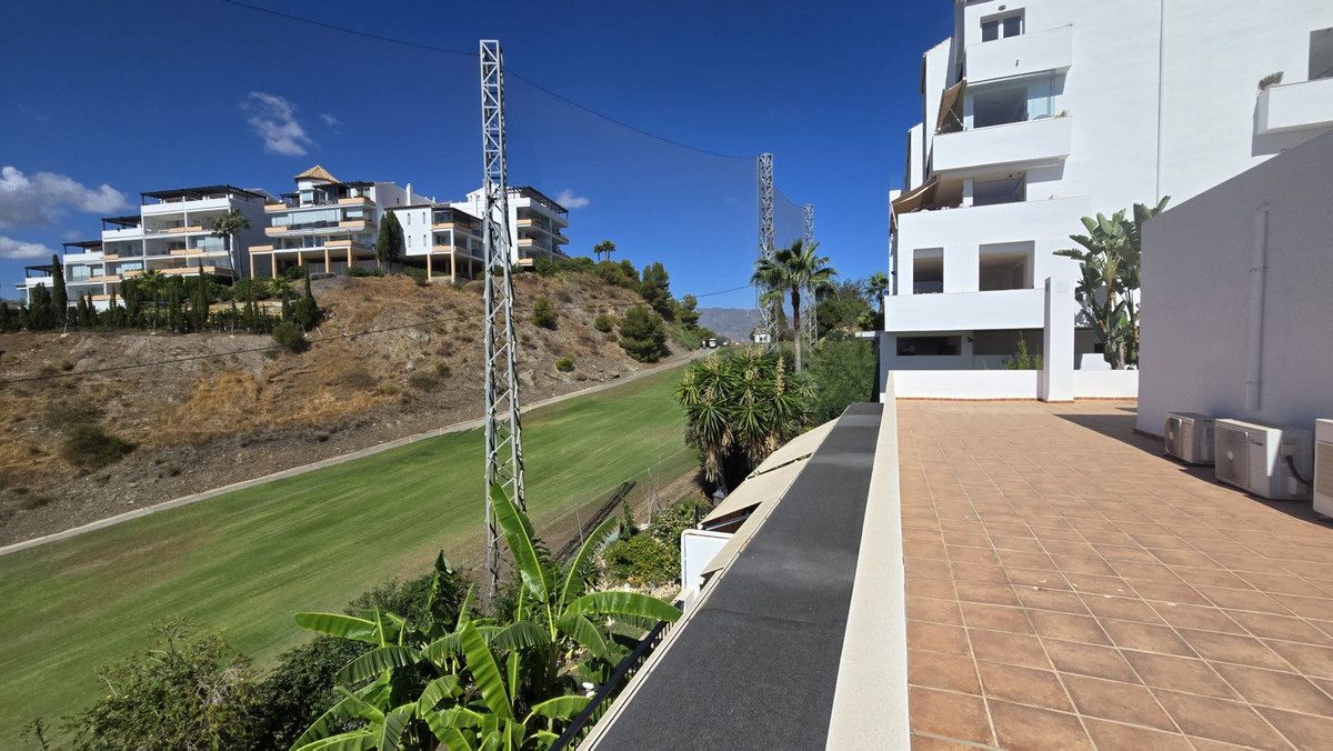 Ground Floor Apartment in Mijas, Costa del Sol – 2 beds – 325000 € - photo 26 of 39