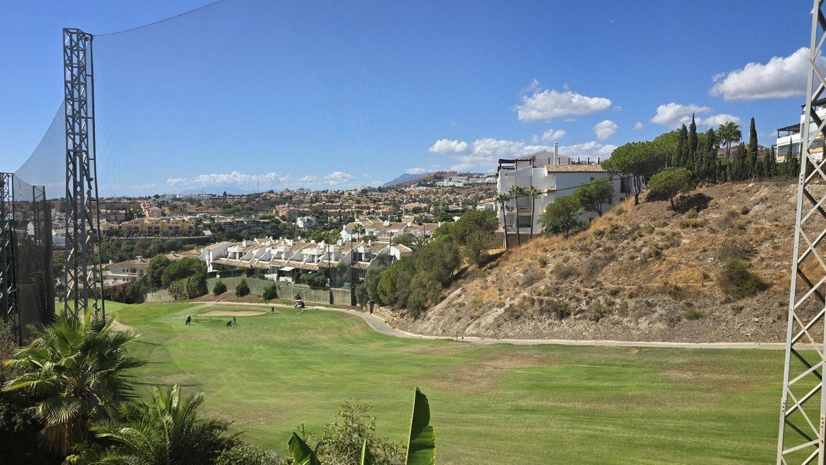 Ground Floor Apartment in Mijas, Costa del Sol – 2 beds – 325000 € - photo 27 of 39