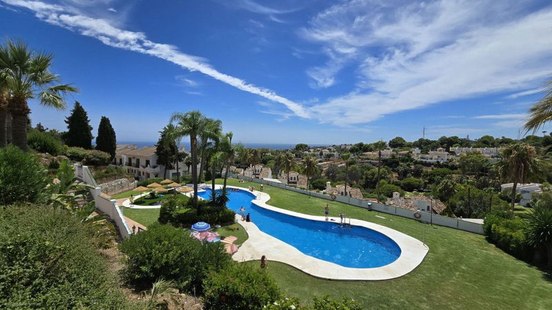 Ground Floor Apartment in Mijas, Costa del Sol – 2 beds – 299950 €