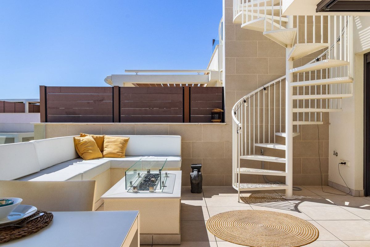 Penthouse in Torremolinos, Costa del Sol – 3 beds – 795000 € - photo 11 of 29