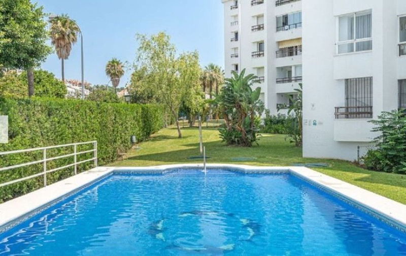 Middle Floor Apartment in Marbella, Costa del Sol – 3 beds – 450000 €