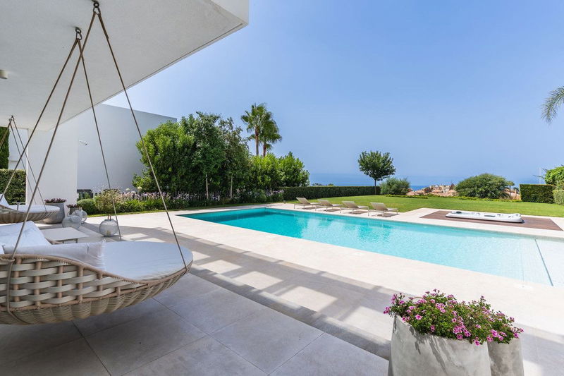 Detached Villa in Marbella, Costa del Sol – 5 beds – 3800000 €