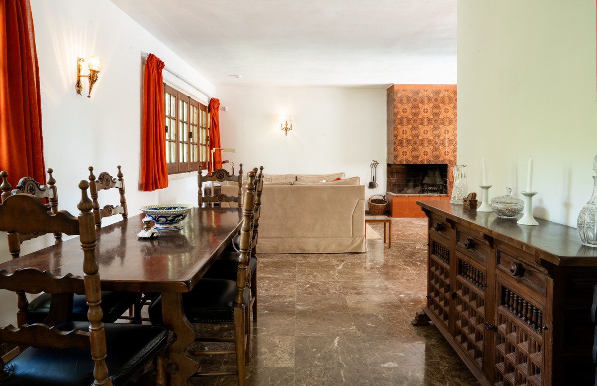Detached Villa in Torremolinos, Costa del Sol – 3 beds – 1095000 € - photo 9 of 46