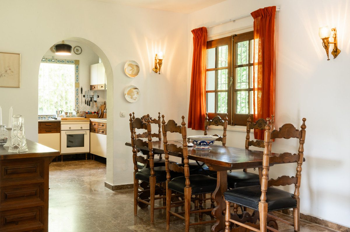Detached Villa in Torremolinos, Costa del Sol – 3 beds – 1095000 € - photo 10 of 46