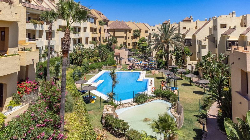 Middle Floor Apartment in Torremolinos, Costa del Sol – 2 beds – 250000 €