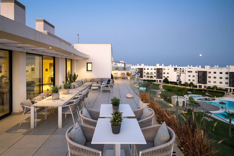 Penthouse in Fuengirola, Costa del Sol – 3 beds – 1445000 €