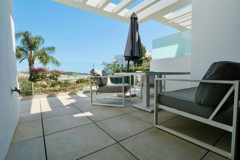 Middle Floor Apartment in Mijas, Costa del Sol – 2 beds – 499999 €