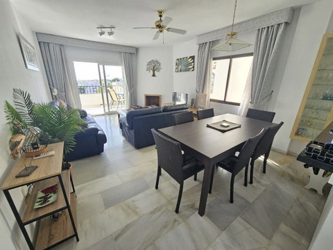Middle Floor Apartment in Mijas, Costa del Sol – 2 beds – 289000 € - photo 9 of 34