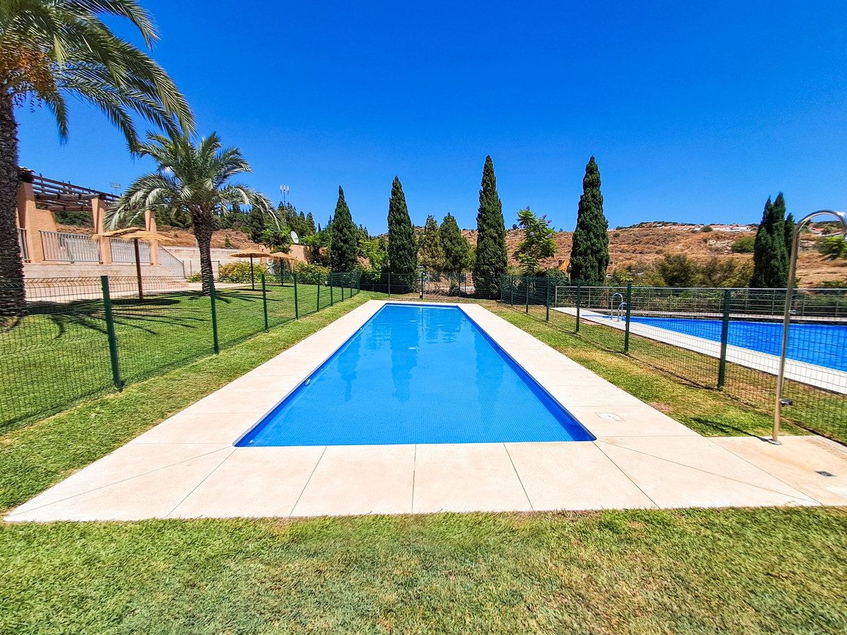Townhouse in Torremolinos, Costa del Sol – 3 beds – 399000 € - photo 2 of 34