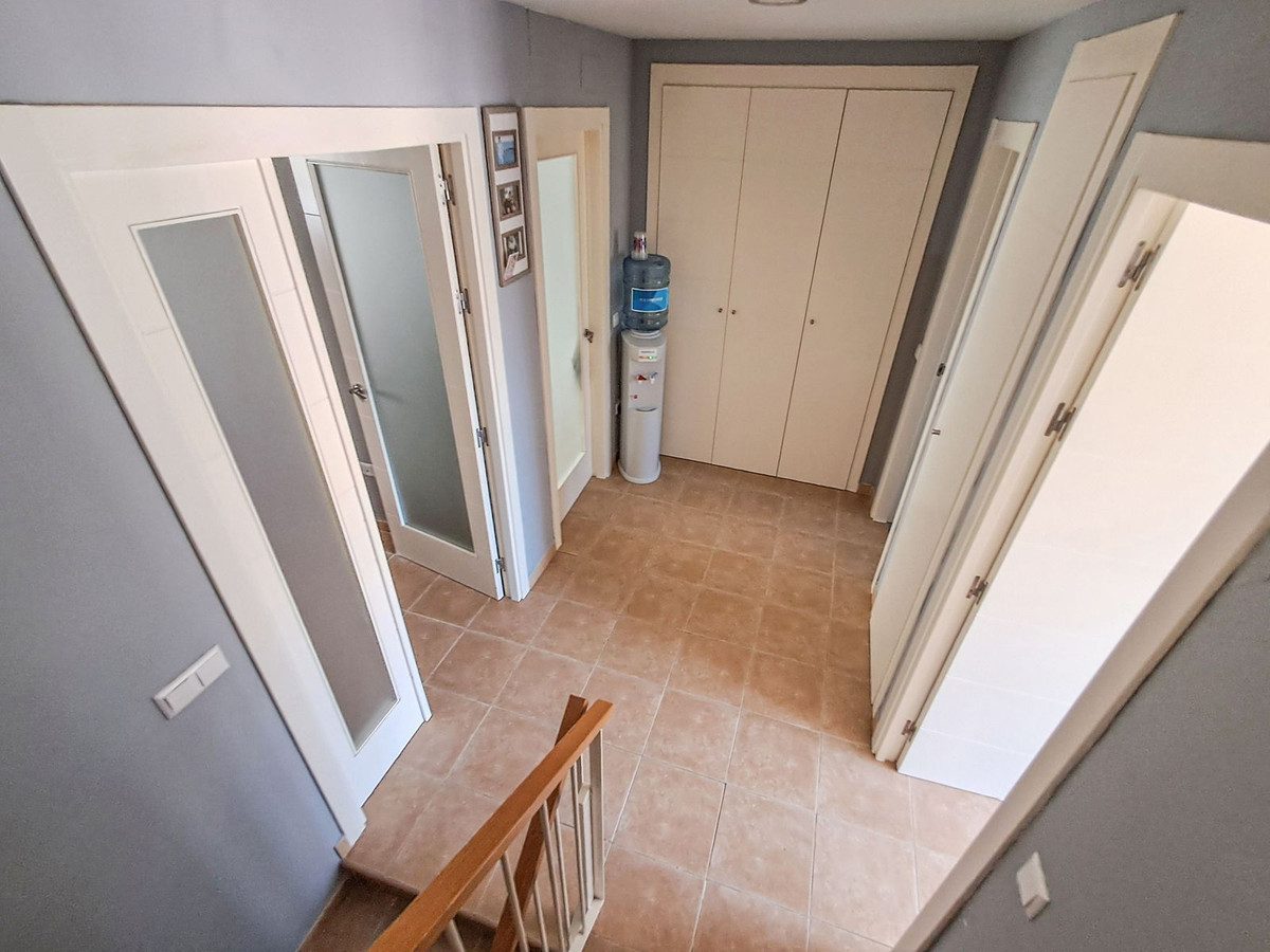 Townhouse in Torremolinos, Costa del Sol – 3 beds – 399000 € - photo 17 of 34