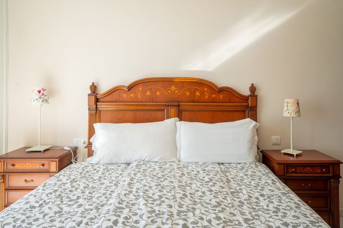 Middle Floor Apartment in Marbella, Costa del Sol – 3 beds – 1200000 € - photo 14 of 31