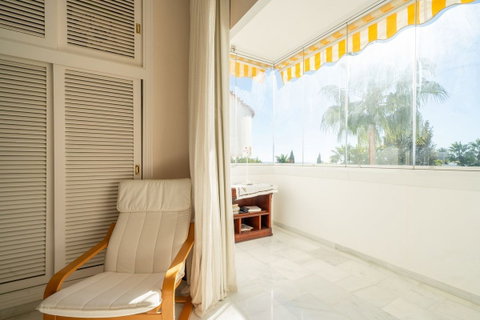 Middle Floor Apartment in Marbella, Costa del Sol – 3 beds – 1200000 € - photo 20 of 31