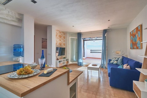 Middle Floor Apartment in Manilva, Costa del Sol – 2 beds – 320000 € - photo 8 of 10