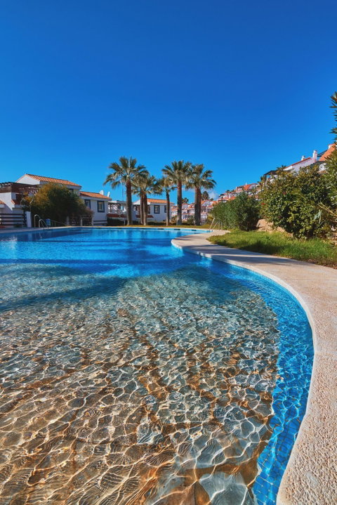 Middle Floor Apartment in Manilva, Costa del Sol – 2 beds – 320000 € - photo 10 of 10