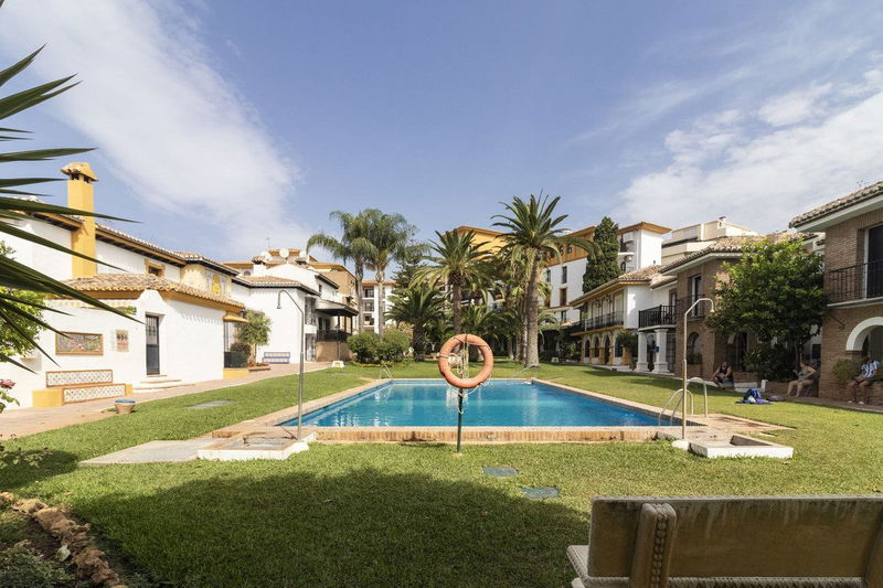 Townhouse in Fuengirola, Costa del Sol – 6 beds – 820000 €