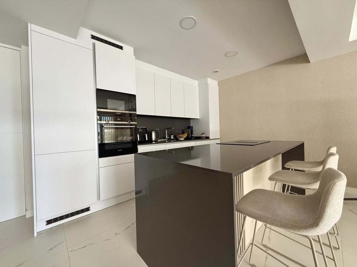 Ground Floor Apartment in Casares, Costa del Sol – 2 beds – 649000 € - photo 4 of 20