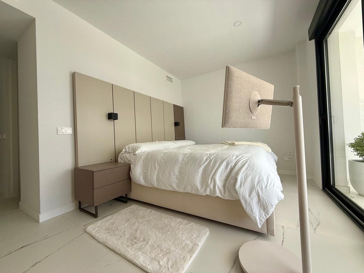 Ground Floor Apartment in Casares, Costa del Sol – 2 beds – 649000 € - photo 10 of 20