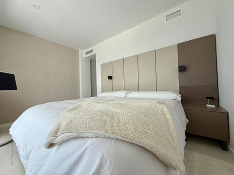 Ground Floor Apartment in Casares, Costa del Sol – 2 beds – 649000 € - photo 12 of 20