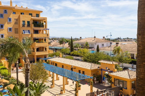 Middle Floor Apartment in Marbella, Costa del Sol – 2 beds – 580000 € - photo 34 of 37
