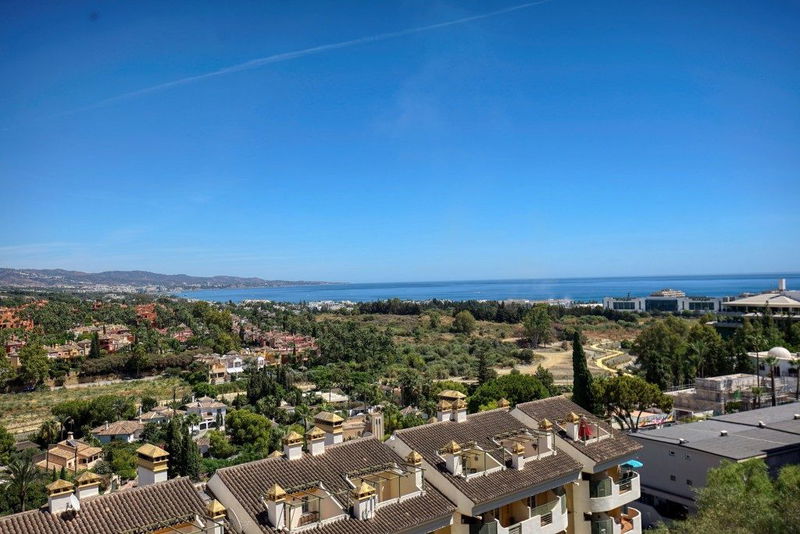 Middle Floor Apartment in Torremolinos, Costa del Sol – 2 beds – 450000 €