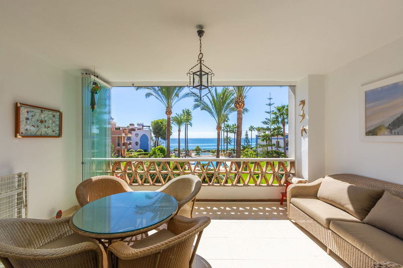 Middle Floor Apartment in Casares, Costa del Sol – 2 beds – 650000 €