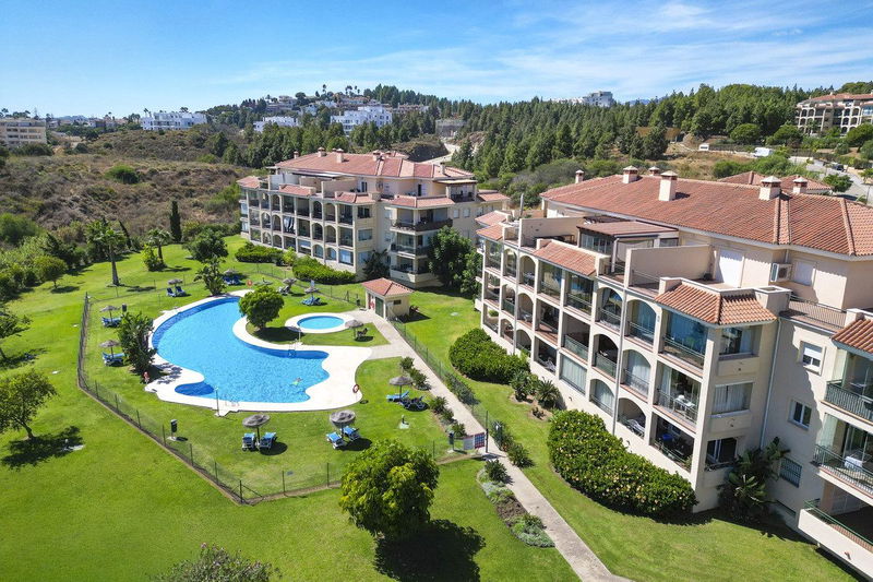 Top Floor Apartment in Mijas, Costa del Sol – 2 beds – 479000 €