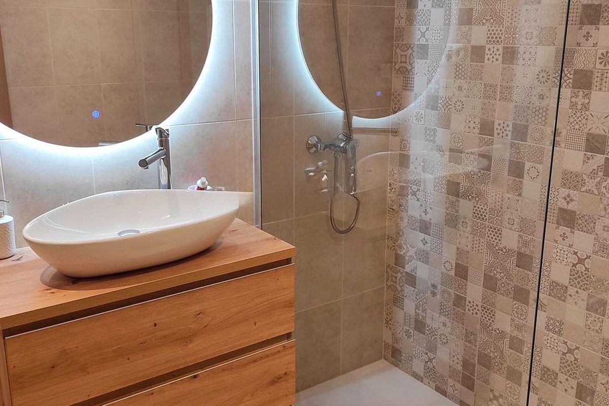 Middle Floor Apartment in Torremolinos, Costa del Sol – 3 beds – 375000 € - photo 4 of 9