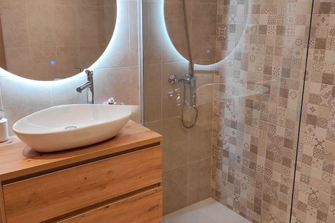 Middle Floor Apartment in Torremolinos, Costa del Sol – 3 beds – 375000 € - photo 4 of 9