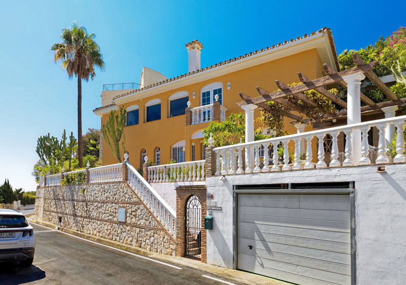 Detached Villa in Benalmadena, Costa del Sol – 5 beds – 1095000 €